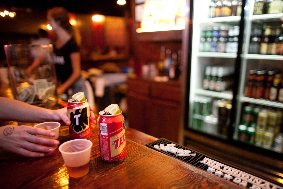 Bar Near Me Open Till 2am